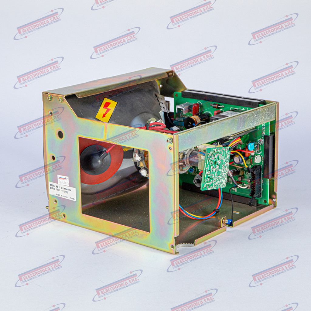 OKUMA OSP 500 Monochrome Monitor 10"